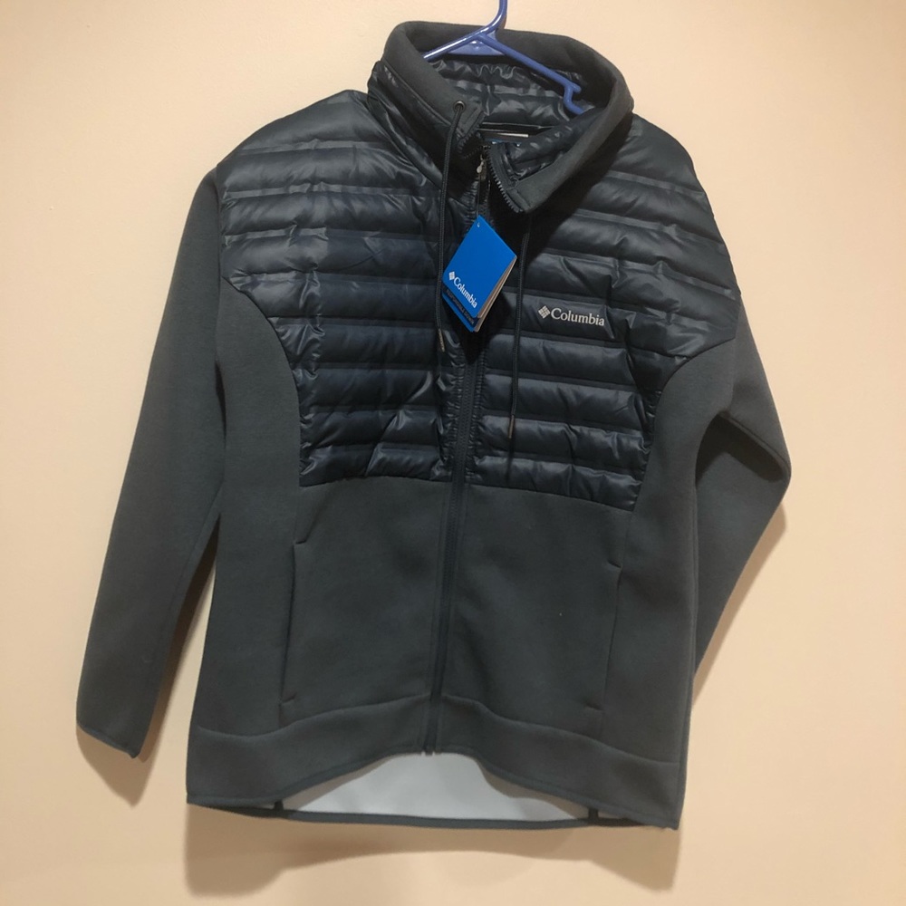 Columbia size L women’s jacket. NWT